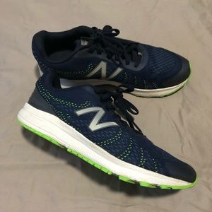 New Balance Fuel Core Rush shoes boys' 4.5